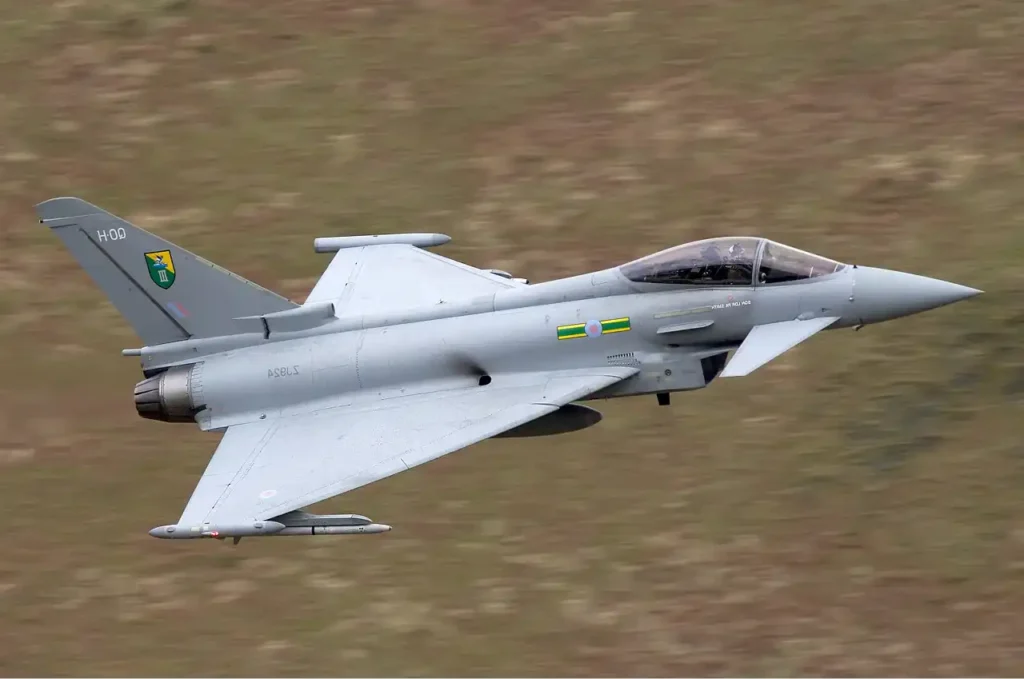 Eurofighter EF-2000 Typhoon F2 with canards