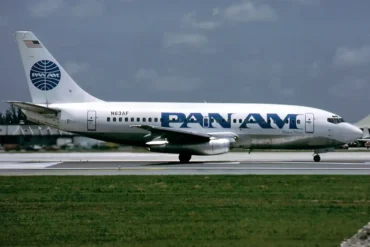 Boeing_737-222,_Pan_American_World_Airways_-_Pan_Am_AN0472922