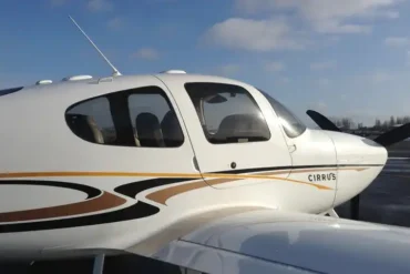 Cirrus-aircraft-1-1-1-1