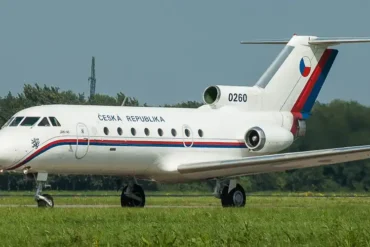 banner-yak-40