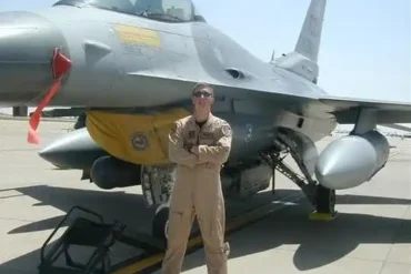 f16 pilot