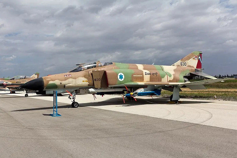 MiG-25