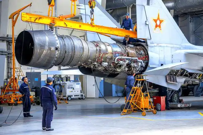 MiG-31 engine
