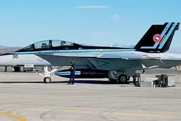 Why Top Gun Chose F/A-18 over F-35