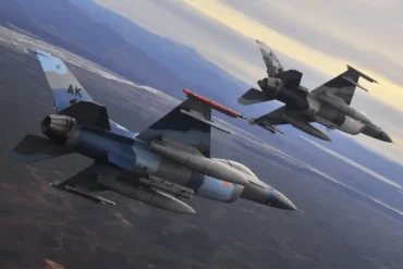 f 16 dogfight
