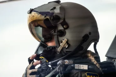f 16 helmet cost