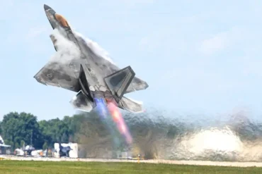 f-22 afterburner