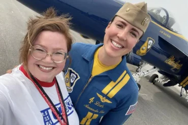 female blue angels pilots