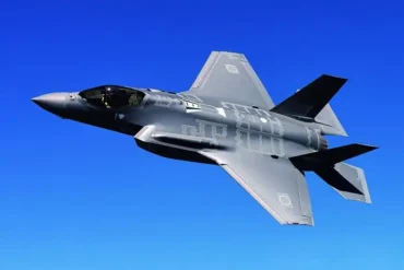 Why Have the F-35 and F-22 Had No Camouflage? Why has the F-35 or F-22 had no camouflage