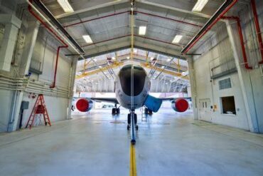 Aircraft Hangar Heating Systems: Infrared Solutions for Maximum Efficiency