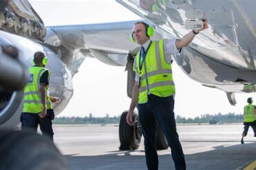 Airport Operations Management Courses: Your Gateway to a High-Flying Aviation Career Airport Operations Management Courses: Your Gateway to a High-Flying Aviation Career