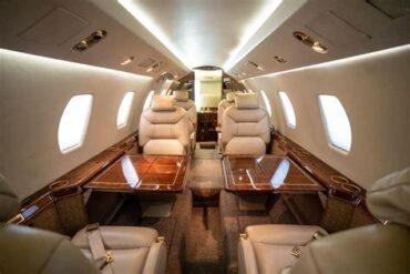 Continental Airlines: A Legacy of Innovation, Turbulence, and Transformation