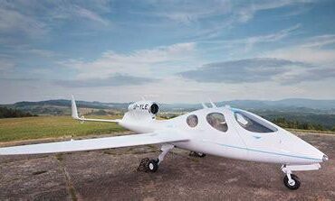 Flaris LAR01: The Revolutionary Single-Engine Jet Redefining Personal and Business Aviation