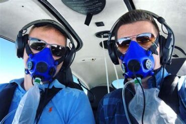 What Oxygen System You Need When Flying Above 12,500'
