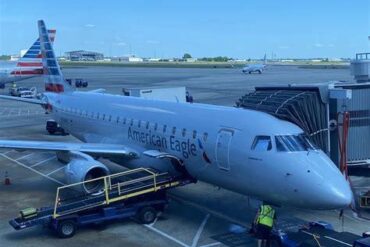 5 Reasons We Love Flying the Embraer E175 5 Reasons We Love Flying the Embraer E175