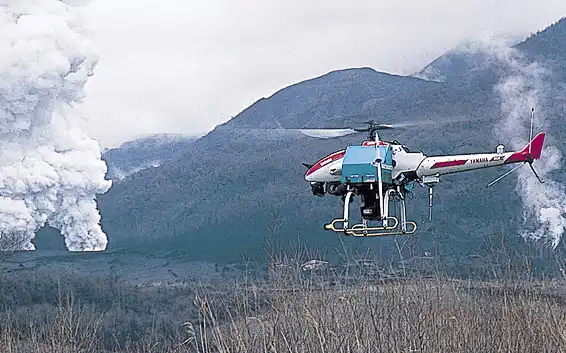 Yamaha R-MAX observing Mount Usu volcanic eruption