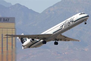 Alaska Airlines Flight 261: A Tragedy of Oversight and Heroism