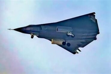China’s 6th-Gen J-36 Fighter Threatens B-21 Raider Dominance in Western Pacific