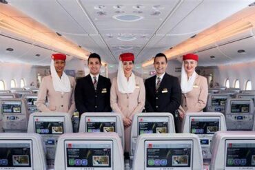 Emirates Airline Cabin Crew Jobs 2025 (Perks & Benefits)