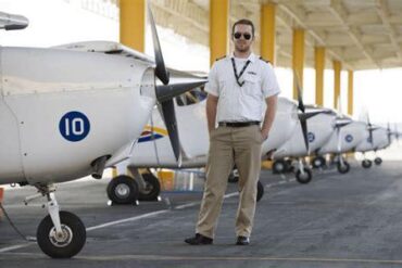 Helicopter Pilot Jobs and Employment Opportunities in California