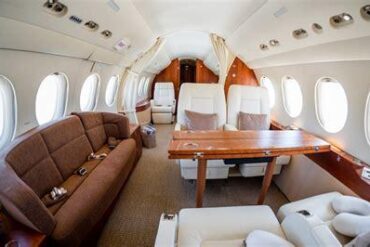 Inside the Skies: How the Arizona Cardinals Fly in Style with the Dassault Falcon 7X and Boeing 777 Inside the Skies: How the Arizona Cardinals Fly in Style with the Dassault Falcon 7X and Boeing 777