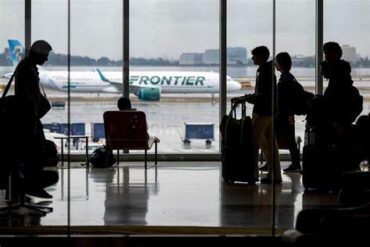 It’s the End of Cheap Flying as Americans Tire of Budget Airlines