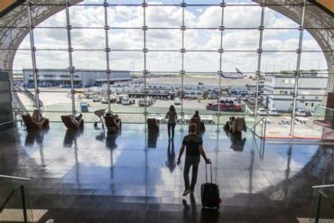 Ultimate Guide to Luggage Storage Near CDG Airport: Options, Hours & Insider Tips Ultimate Guide to Luggage Storage Near CDG Airport: Options, Hours & Insider Tips