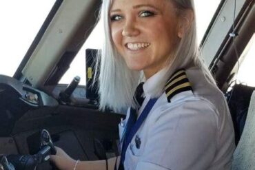 Yoke Forward During Landing Roll: Why Airliners Do It and Why It Doesn’t Apply to GA