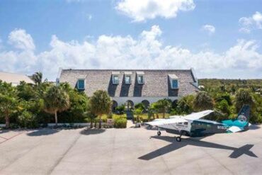 Ambergris Cay: Redefining Caribbean Luxury with Enhanced Private Jet Access and Exclusive Experiences for 2025
