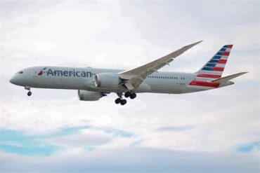 American Airlines May Suspend Flights to Santiago de Cuba Amid Declining Demand and Political Pressure