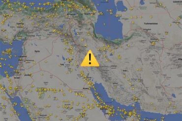 Global Airlines Respond to Middle East Volatility: Airspace Safety and Fuel Strategies Under Review