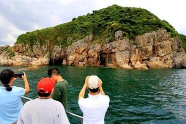 Hong Kong's UNESCO Geopark Boat Tour: A New Era of Island-Hopping Adventure in 2025