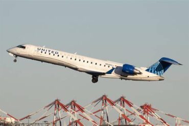 Inside the Busiest United Express CRJ550 Routes: A Deep Dive into Regional Connectivity Inside the Busiest United Express CRJ550 Routes: A Deep Dive into Regional Connectivity