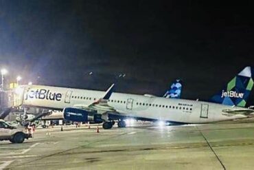 JetBlue A321neo Flight From JFK to Dominican Republic Forced Back After Violent Turbulence Injures Passengers JetBlue A321neo Flight From JFK to Dominican Republic Forced Back After Violent Turbulence Injures Passengers