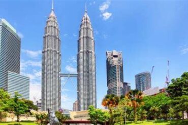 Malaysia Ignites Regional Tourism Boom with Over Ten Million Visitors in Q1 2025, Surpassing Thailand and Setting a New Benchmark Malaysia Ignites Regional Tourism Boom with Over Ten Million Visitors in Q1 2025, Surpassing Thailand and Setting a New Benchmark