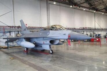 Romania Acquires 18 Dutch F-16 Fighter Jets for Just One Euro Amid NATO Reinforcement