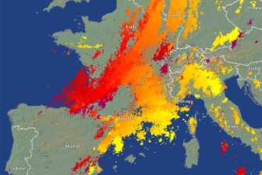 Storm Chaos: Major European Airports Hit by Severe Weather Disruptions