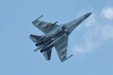 Ukrainian Forces Shoot Down Russian Su-35 Fighter Jet in Kursk Airspace Clash