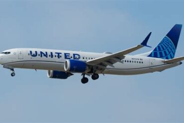 United Airlines Makes Aviation History With First-Ever Direct U.S.–Greenland Commercial Flight