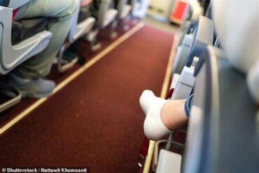 Air Travel Experts Reveal the Hidden Health Benefits of Keeping Shoes On During Flights