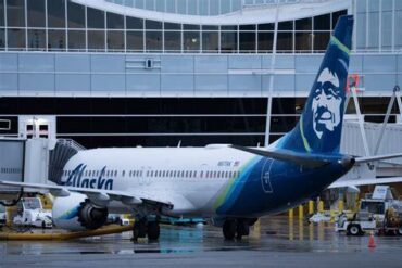 Alaska Airlines Boeing 737 MAX 8 Grounded After Dramatic Deer Strike During Kodiak Landing