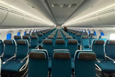 Alaska Airlines Expands Companion Fare to Hawaiian Airlines Flights Across North America in Major Loyalty Upgrade