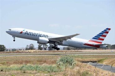 American Airlines Cuts Bermuda–D.C. Route, Scales Back Miami While Keeping Key East Coast Links: What It Means for Travel and Tourism