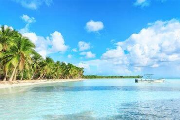 American Airlines Expands Winter Reach: New Mexico Routes Include Escondido, Querétaro, Cancún, and More American Airlines Expands Winter Reach: New Mexico Routes Include Escondido, Querétaro, Cancún, and More