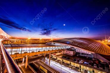 Chaos in the Skies: Thousands of Tourists Stranded Across China, Singapore, and UAE Amid Widespread Weather Disruptions