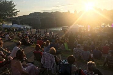 US Boosts Summer Tourism with Pennsylvania’s Rockin’ the River Concerts: A Melodic Journey to Economic Revival