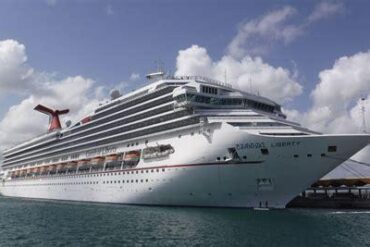 Carnival Cruise Line and Belize Tourism Board Collaborate for Unique Educational Experience