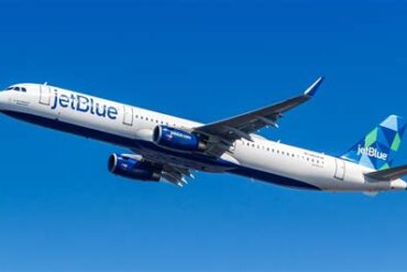 JetBlue Flight from Santiago to New York Makes Emergency Return After Engine Failure: Inside the Incident