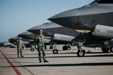Which Nations Operate the F‑35 Lightning II and Their Fleet Sizes in 2025