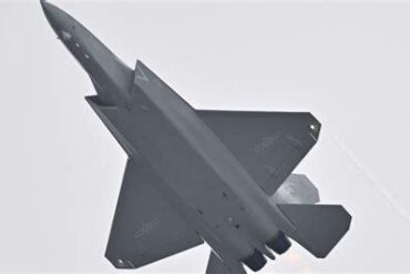 Pakistan Pulls Out of J-35 Fighter Jet Deal: Why China’s Stealth Warplane Lost Its First Export Client